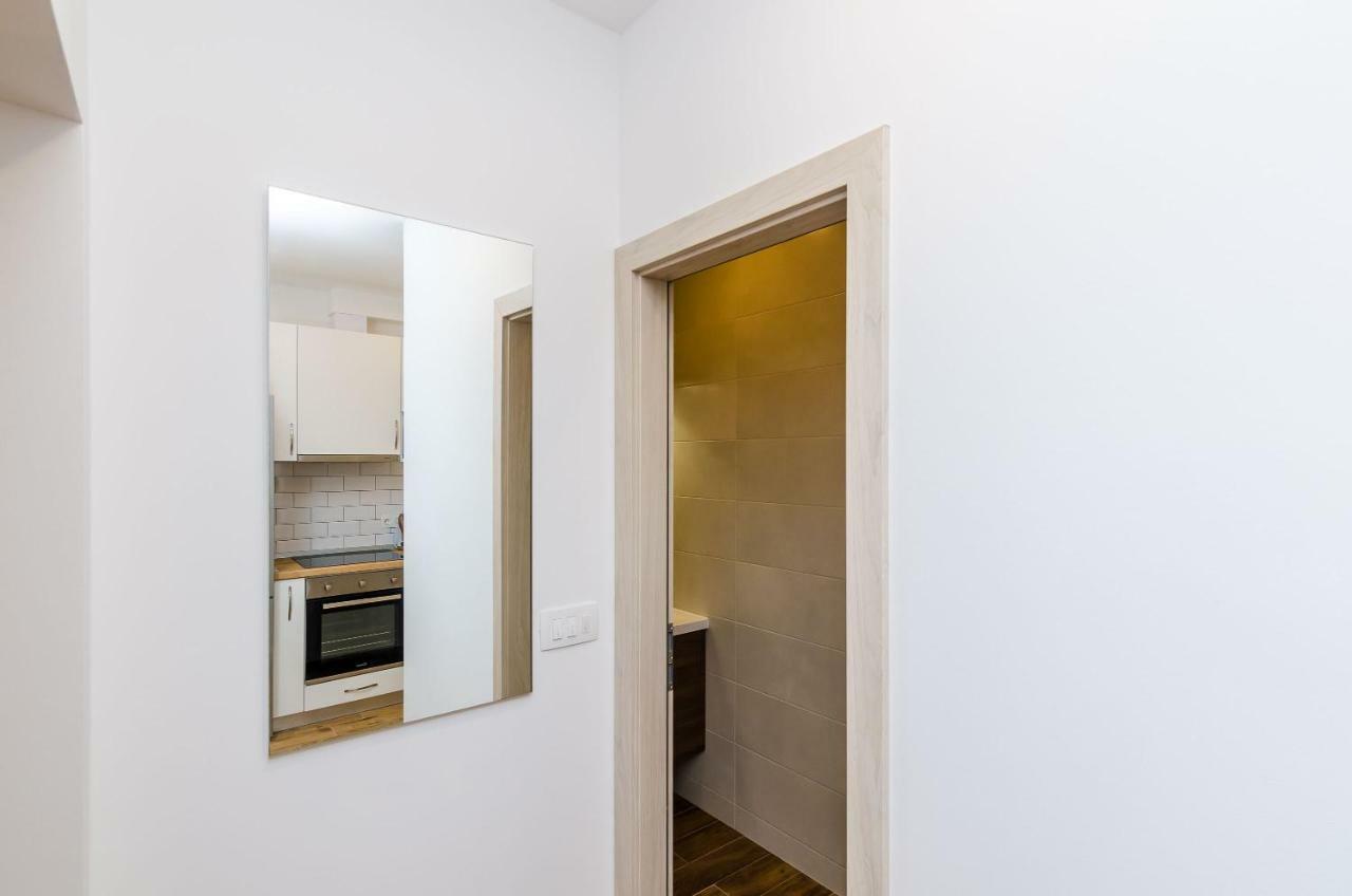 Apartment Moon River โมโกชิซา ภายนอก รูปภาพ