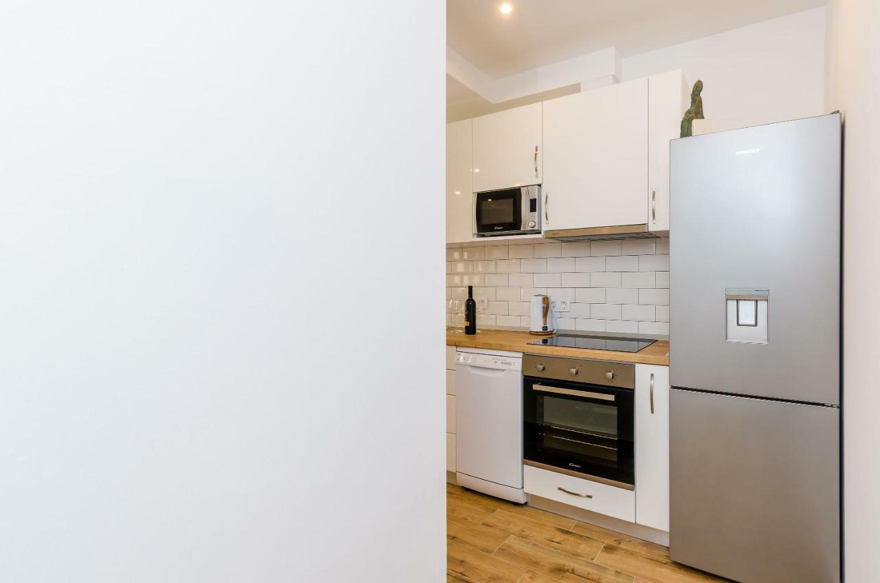 Apartment Moon River โมโกชิซา ภายนอก รูปภาพ