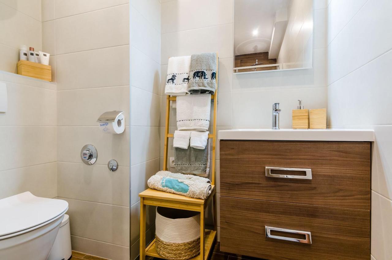 Apartment Moon River โมโกชิซา ภายนอก รูปภาพ